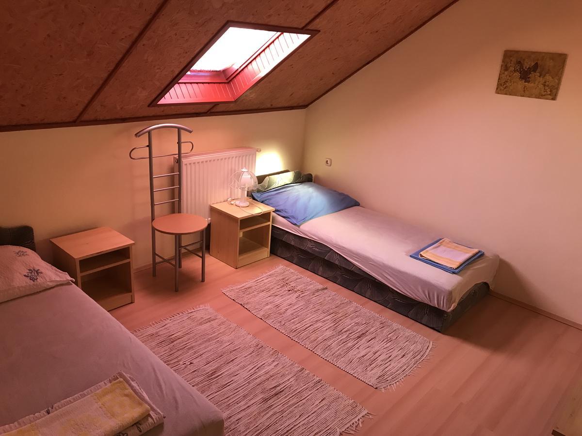 Vadvirag Vendeghaz Hotel Lenti Luaran gambar
