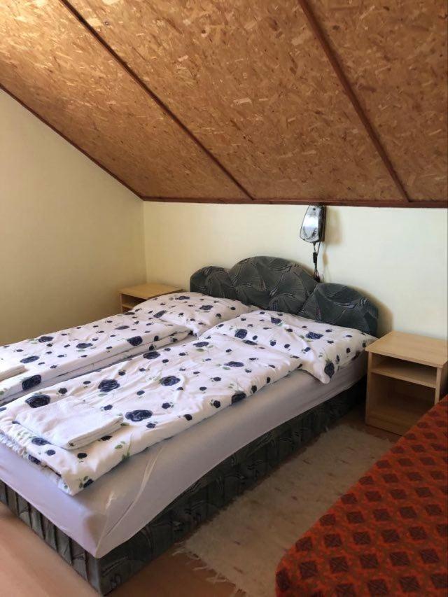 Vadvirag Vendeghaz Hotel Lenti Luaran gambar